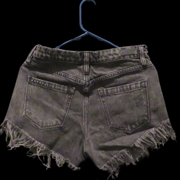 ⚓️BLANK NYC Sabotage Cut off Denim Black Fringe Shorts⚓️ - Picture 3 of 5